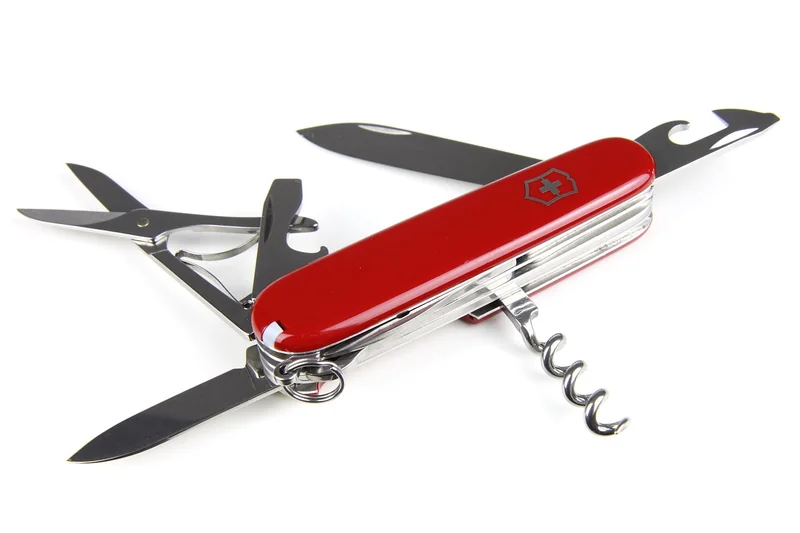 Outils de coupe : scies et ciseaux